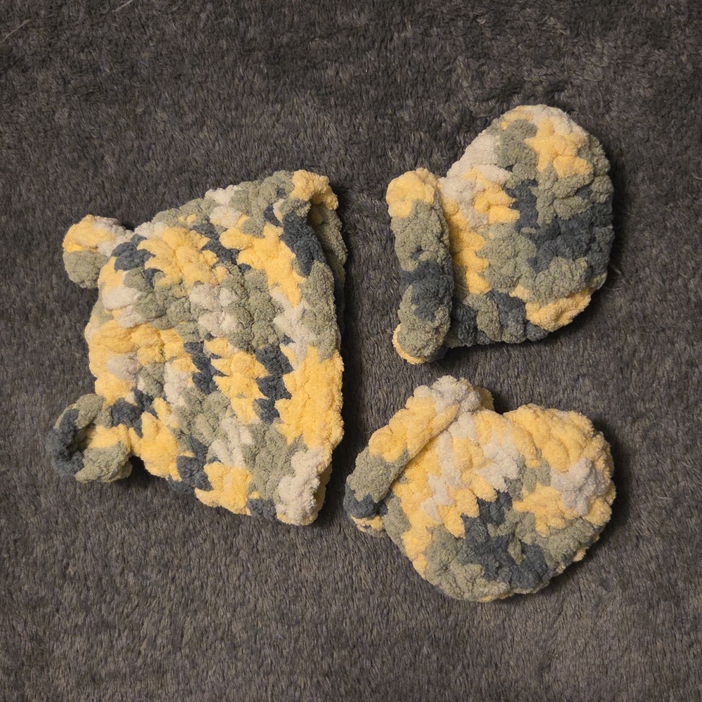 Newborn Bundle - Picture 5 of 9
